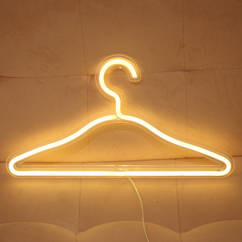 LichtHanger LED Kledinghanger – Oplaadbare Verlichte Hanger met Luxe Neonlicht