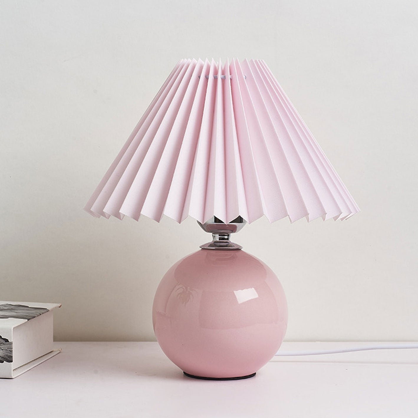 Nordic Ceramic Pleated Table Light | 1-Lamp