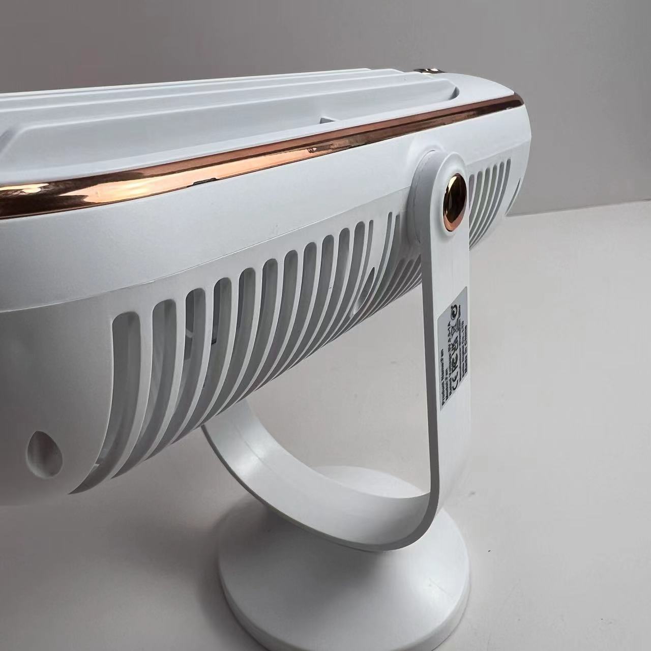 AeroLux Elite Koelventilator | Dubbele Motor, 720° Rotatie, Oplaadbaar via USB & Ultra Stil voor Ultiem Comfort Overal