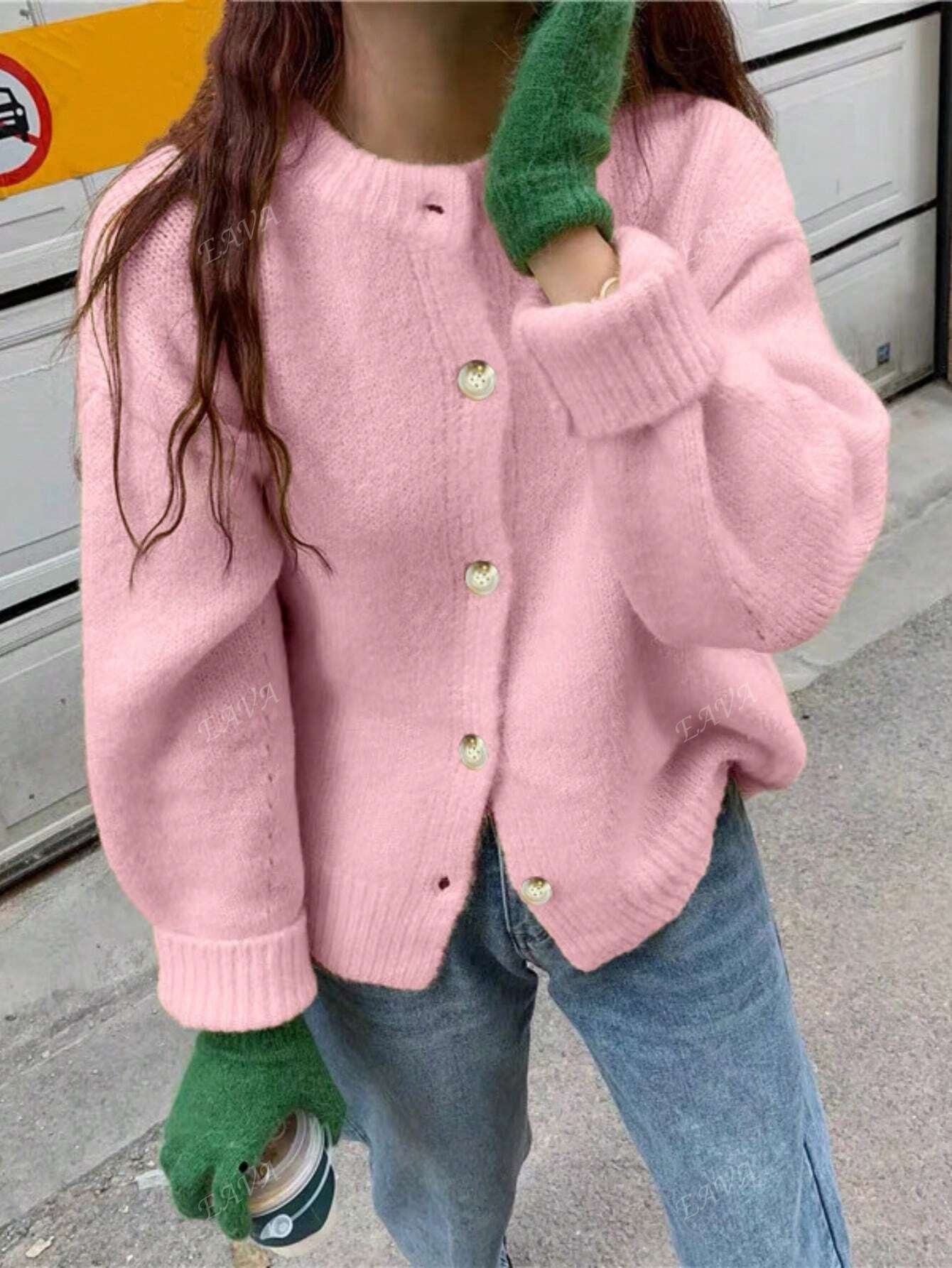 CozyKnoop Oversized Pullover – Ronde Hals met Knopen en Comfortabele Pasvorm