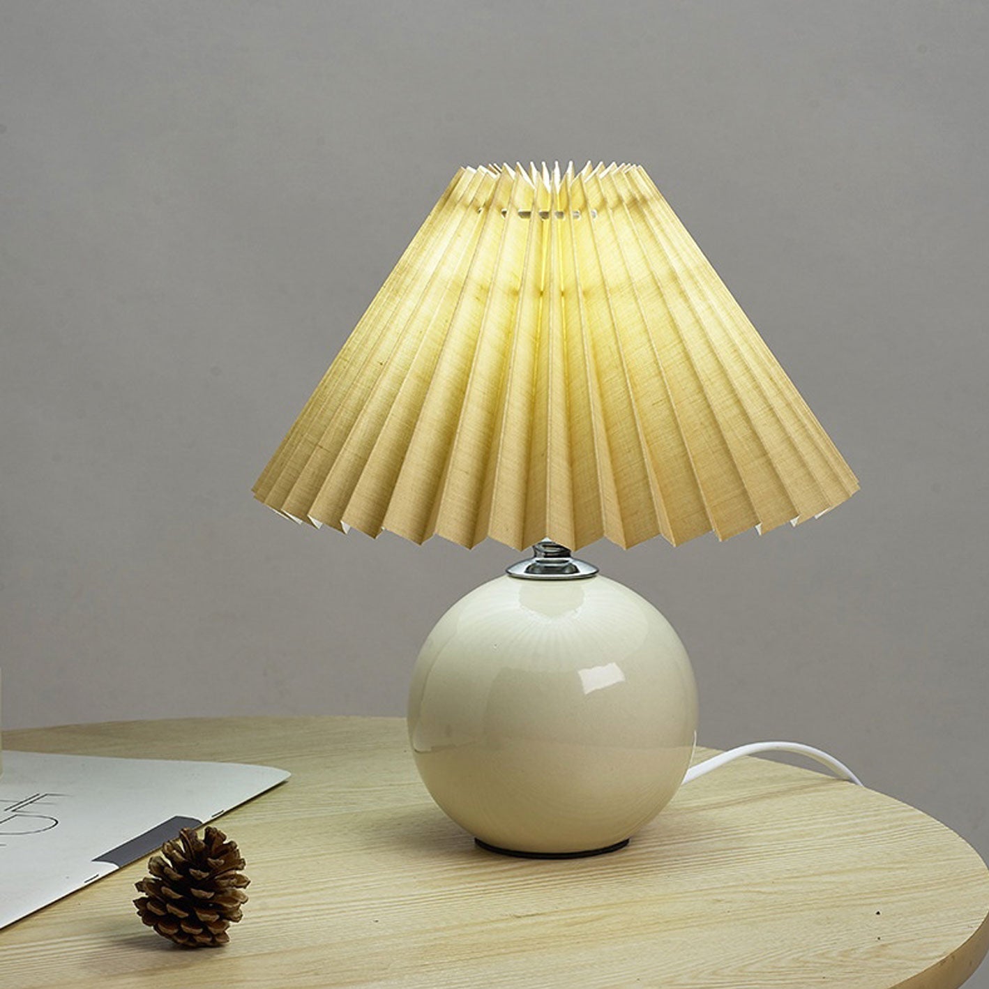 Nordic Ceramic Pleated Table Light | 1-Lamp
