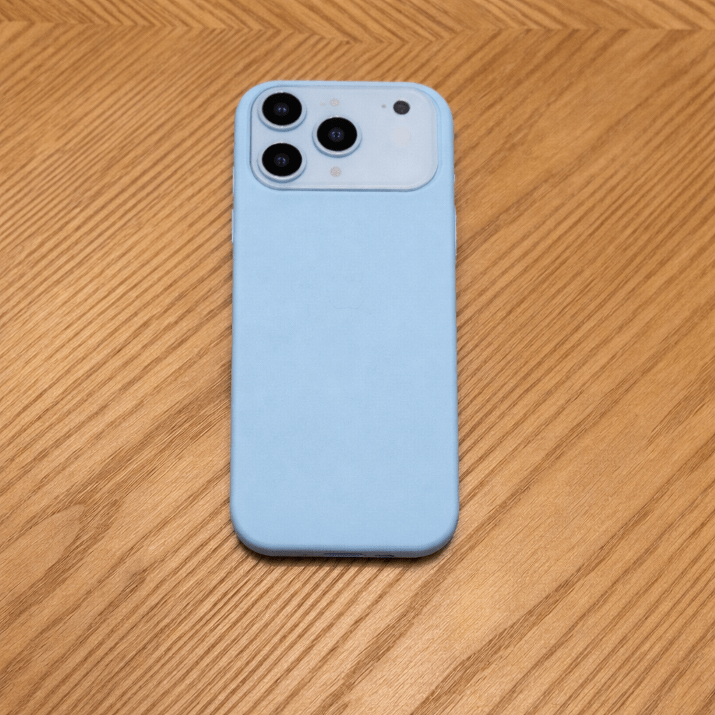 VELVIGUARD – MagSafe-compatibele Silikonhoes met Zachte Aanraakoppervlak voor iPhone