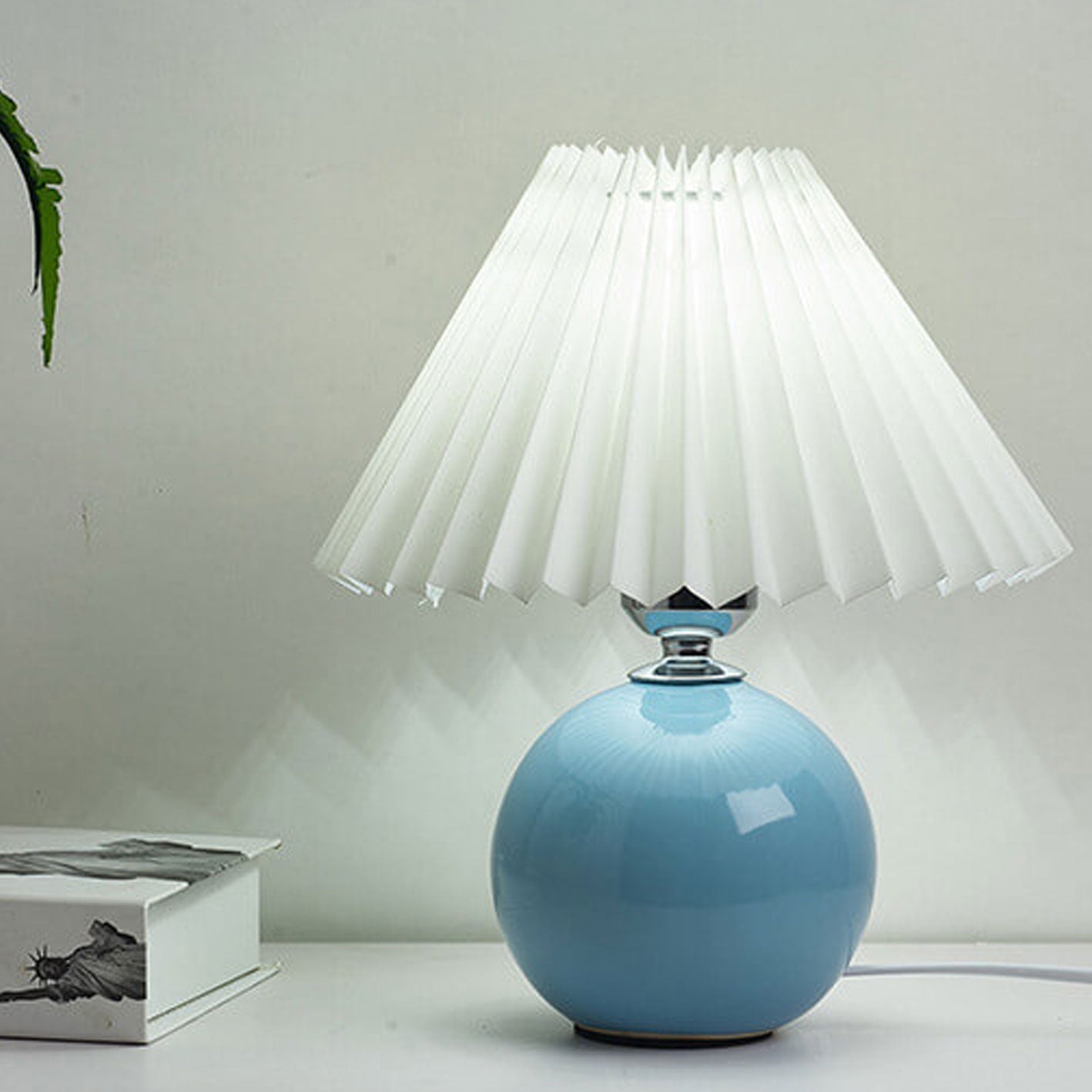 Nordic Ceramic Pleated Table Light | 1-Lamp
