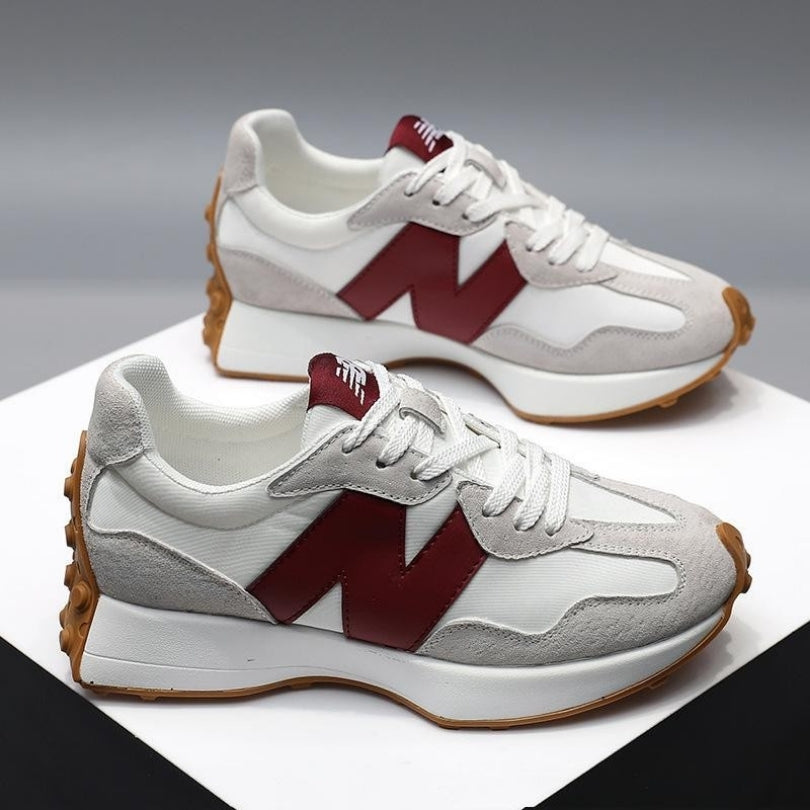 Denis – Sneakers met veters, spitse neus en antislipzool