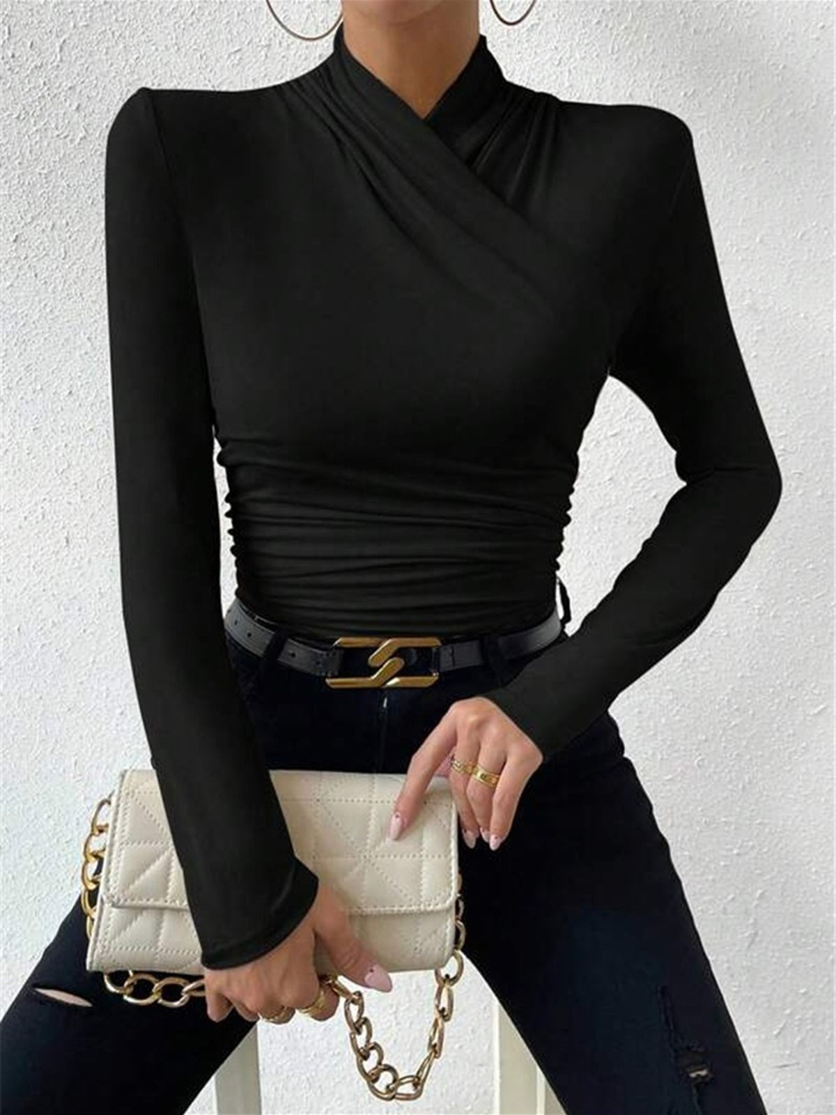 ChicLayer Draped Crossover Top | Stijlvol langarm ontwerp voor moeiteloze elegantie