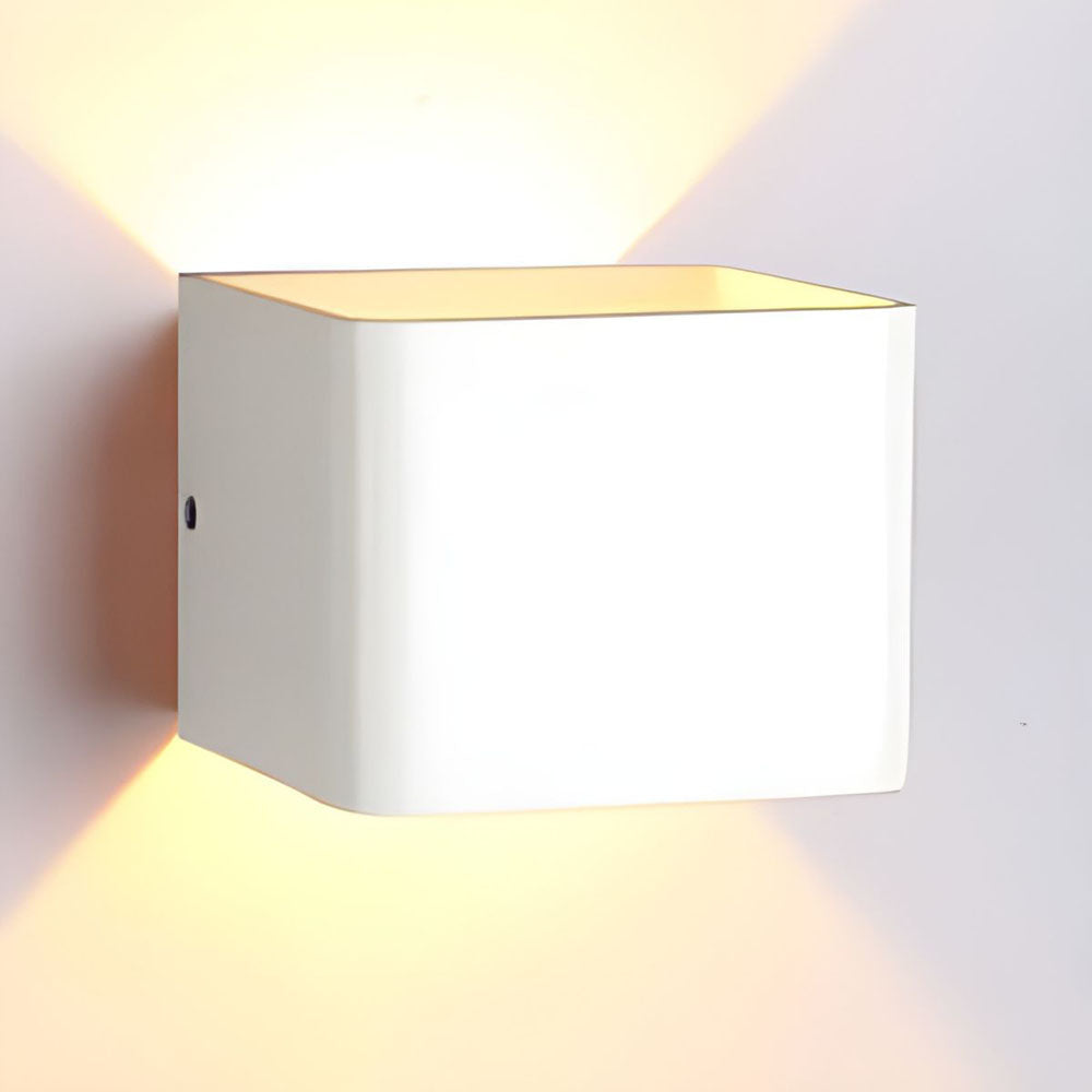 Cubbon Wandlamp – LED – Wit – Compact – Modern Design