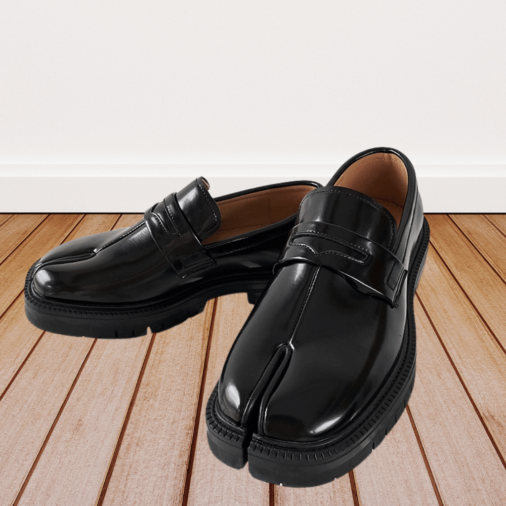 Elegante heren schoenen met gespleten tenen en dikke zool