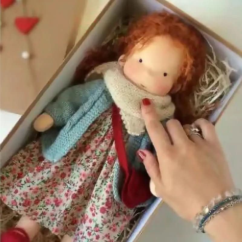 Selina – Handgemaakte Katoenen Waldorf-pop voor Creatief Spelen