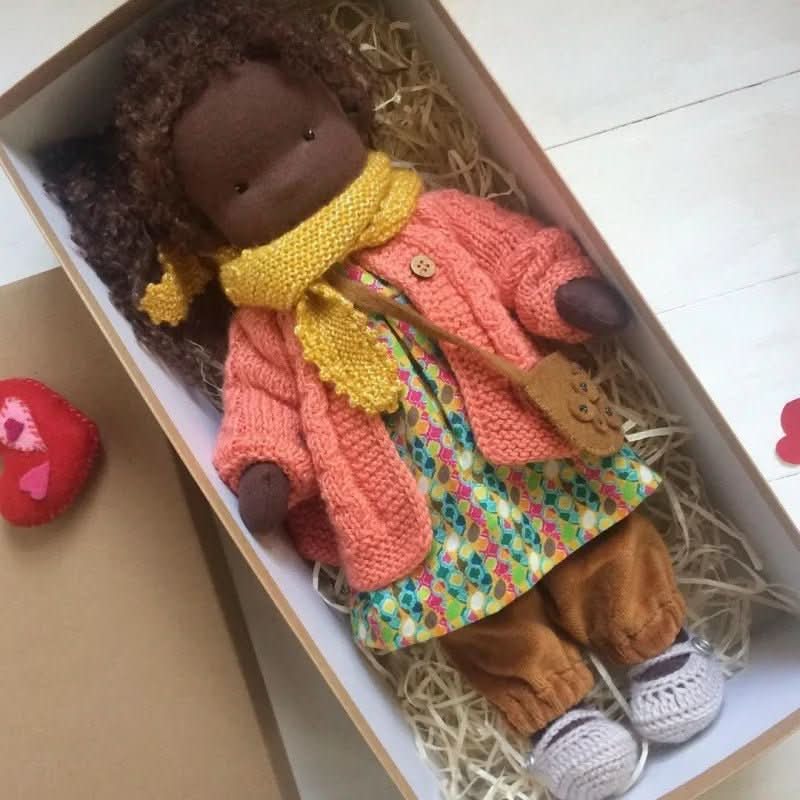 Selina – Handgemaakte Katoenen Waldorf-pop voor Creatief Spelen