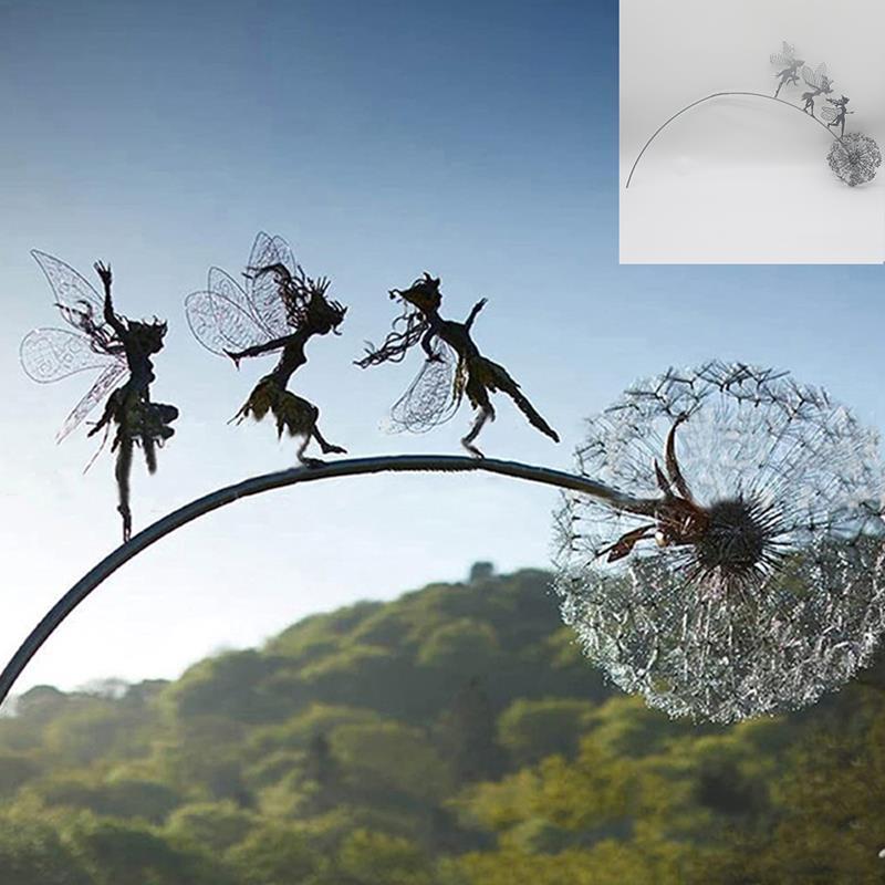 Feeën en paardenbloemen dansen samen Sculptuur in de tuin