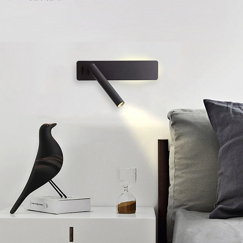 Draaibare LED- leeswandlamp voor het bed
