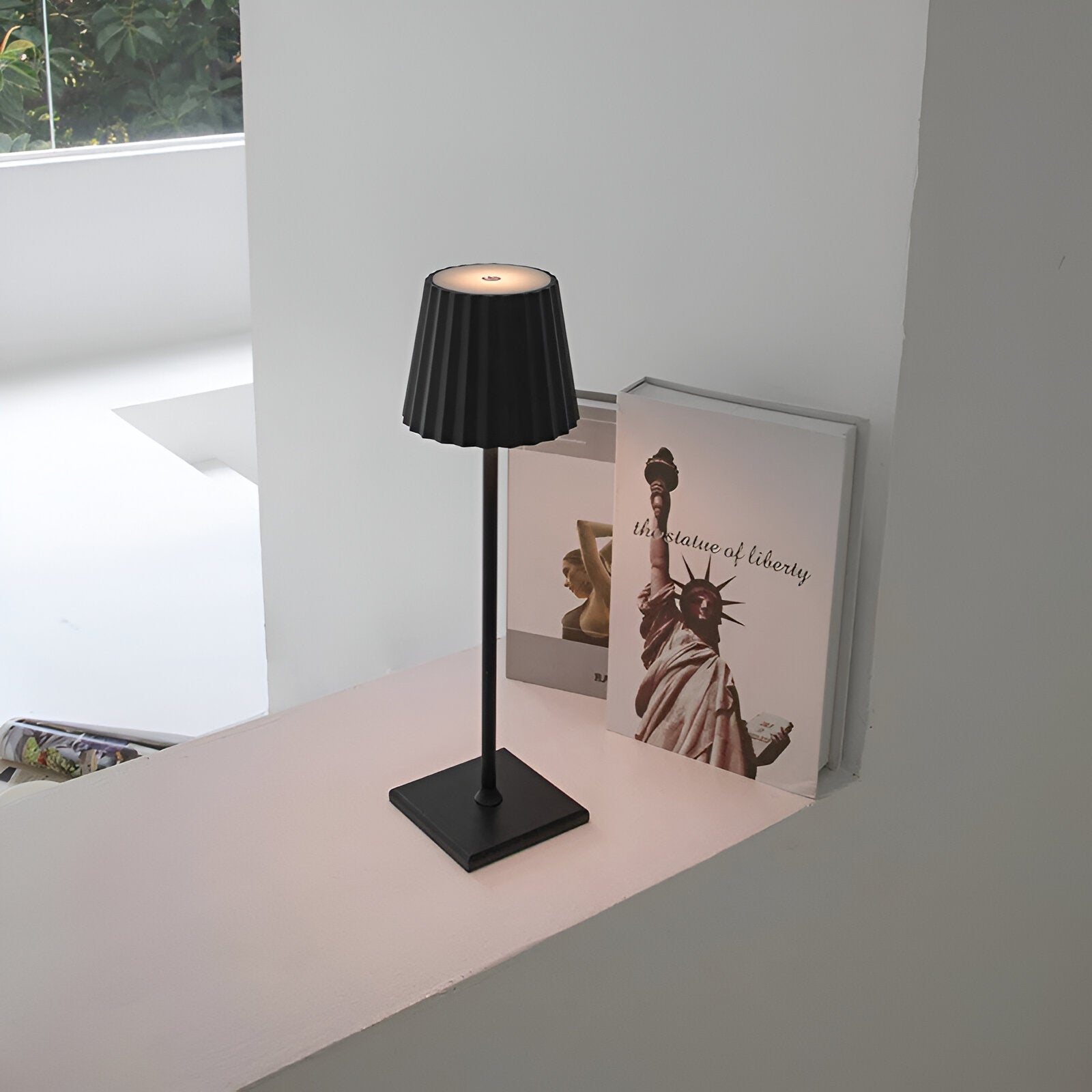 Tafellamp LED - Dimbaar, Waterdicht & Draadloos