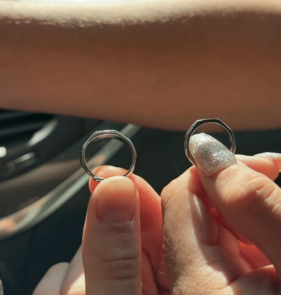 LumiLove Gebeeldhouwde Ring | Een Verborgen Boodschap van Liefde