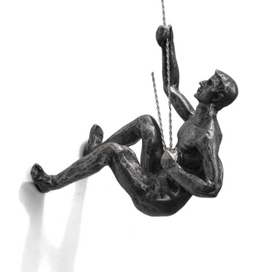 Klimmer Sculptuur – Kunststof/Metaal – Neutraal – Unieke Wanddecoratie