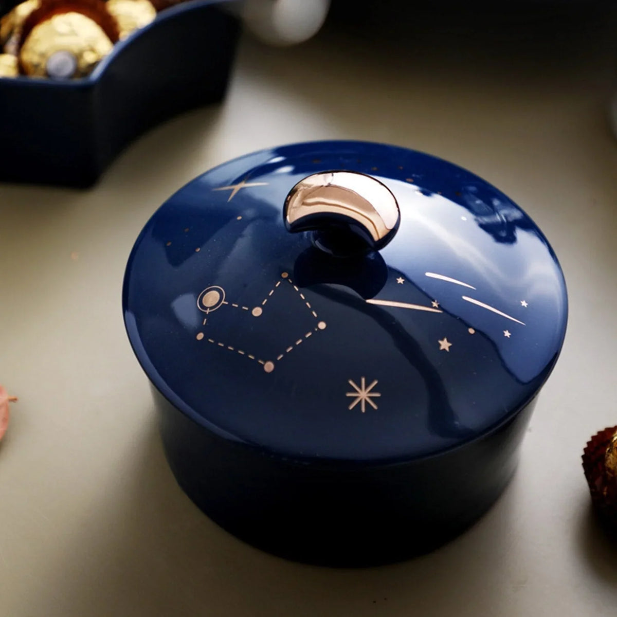 Roterend Keramisch Snackbord met 5 Vakken – Sterrenhemel Design voor Hapjes en Snacks