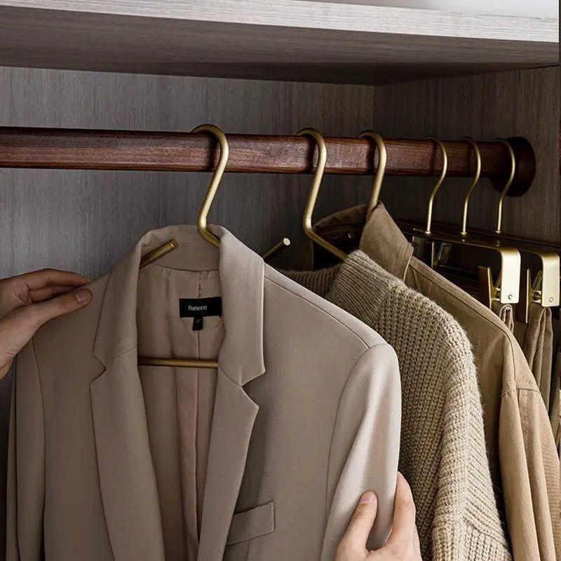 Luxe pakkenmatte kledinghangerset 4 plus 1