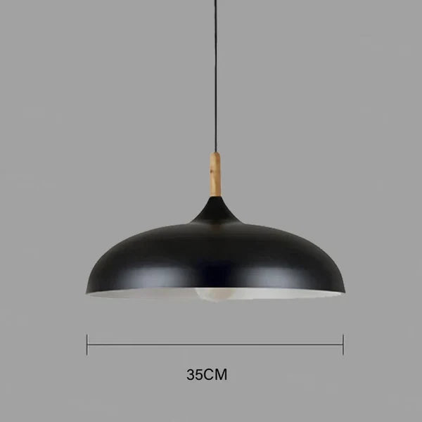 Plafondlamp van Noorse eik