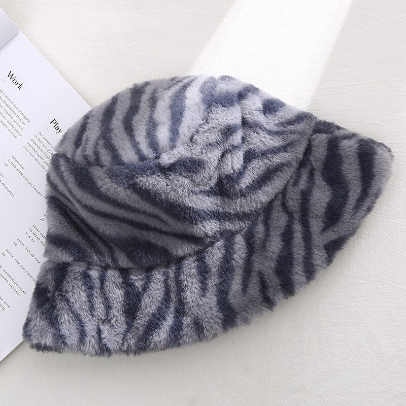 Fluweelzachte Wintermuts Luxe Pluche – Warme Unisex Bucket Hat voor Koude Dagen