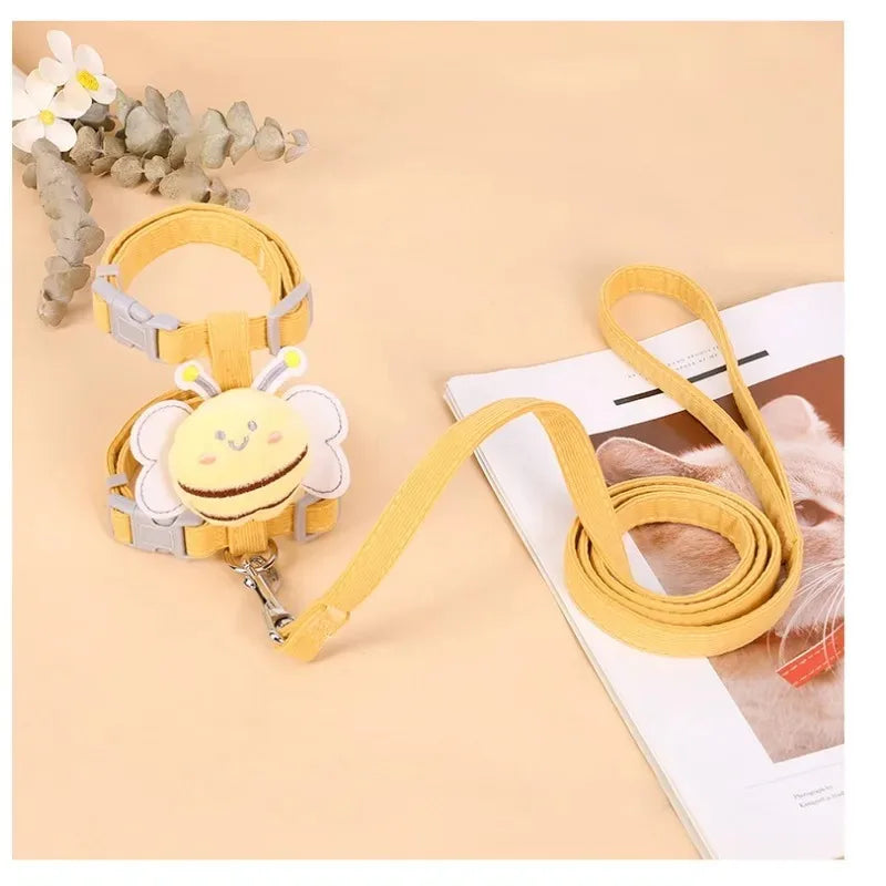 BeeWalk | Verstelbare Harnasset met Leash & Halsband | Dubbel Laags Ontwerp in Cartoon Bijen Look | Voor Katten & Kleine Honden