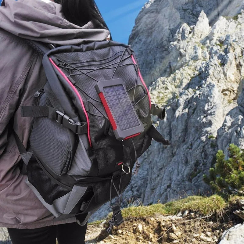 LuxuraVolt Draagbare Zonne Draadloze PowerBank | Duurzame energie voor onderweg en gemak