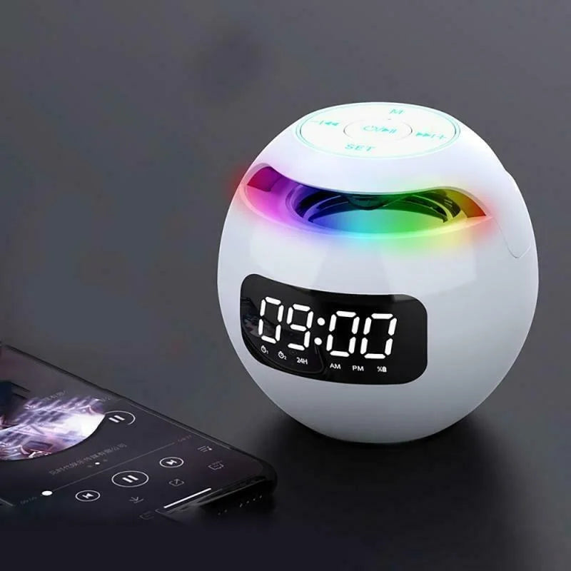 Multifunctionele Bluetooth Alarmklok Speaker met LED-display en Kleurrijke Nachtlamp – 2200mAh Batterij