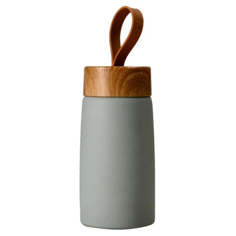 Geïsoleerd Koffiekopje Scandinavische Stijl 6 Uur Warmte