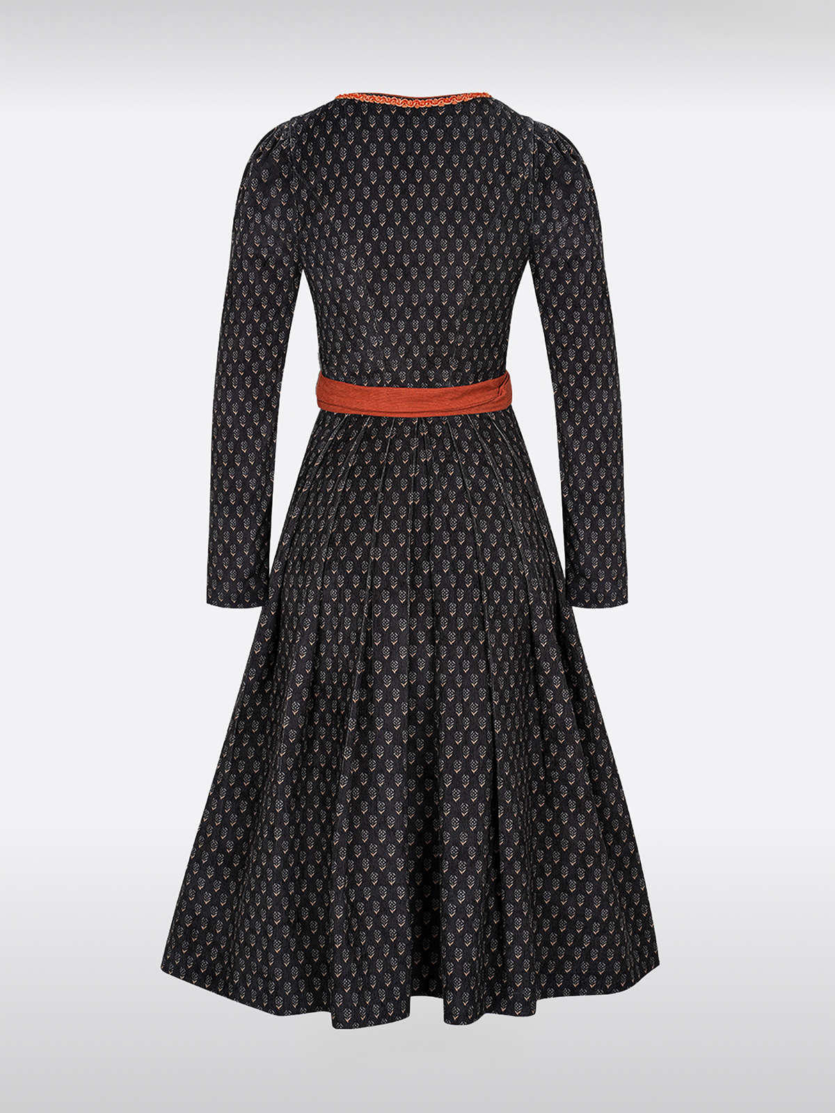 Zwarte Hart-Uitsnede Knopen Dirndl