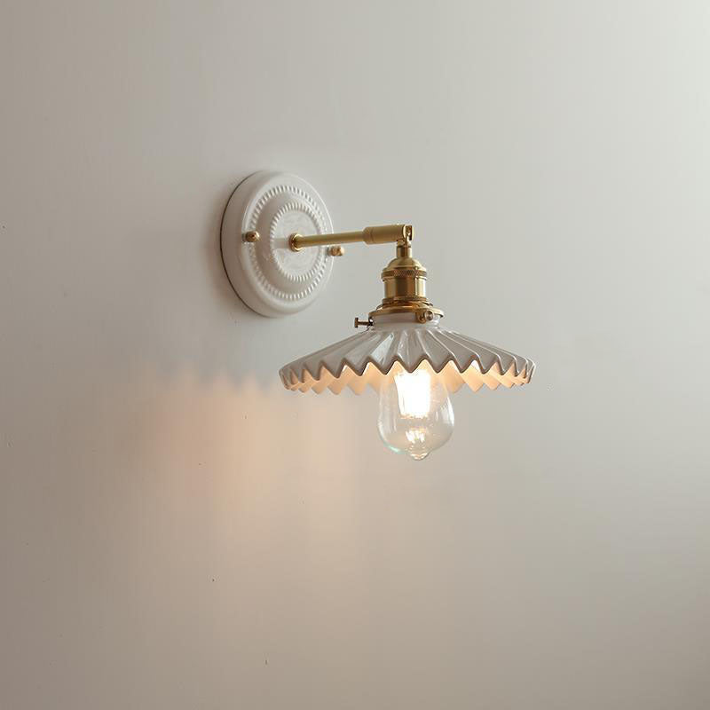 Vintage Japanse Keramiek Messing 1-Licht Wandlamp