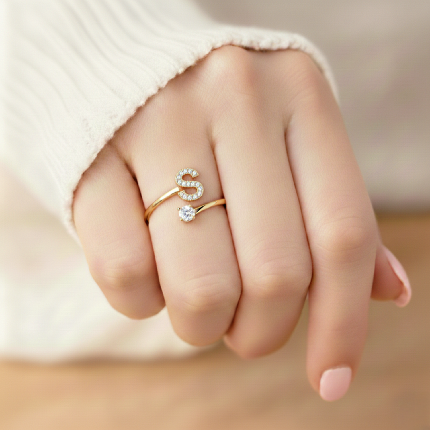MonoCharm | Verstelbare Initial Ring Classic met Cadeau Doos en Kaart Bericht