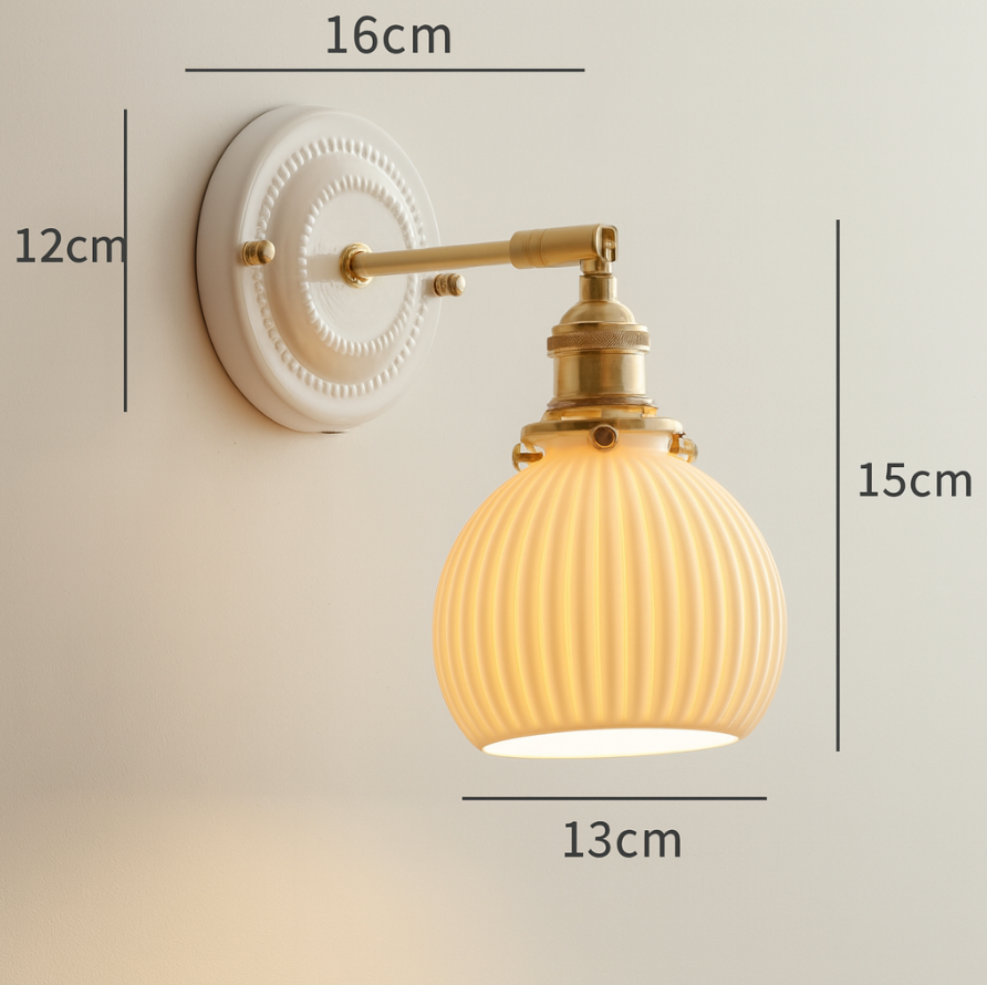 Vintage Japanse Keramiek Messing 1-Licht Wandlamp