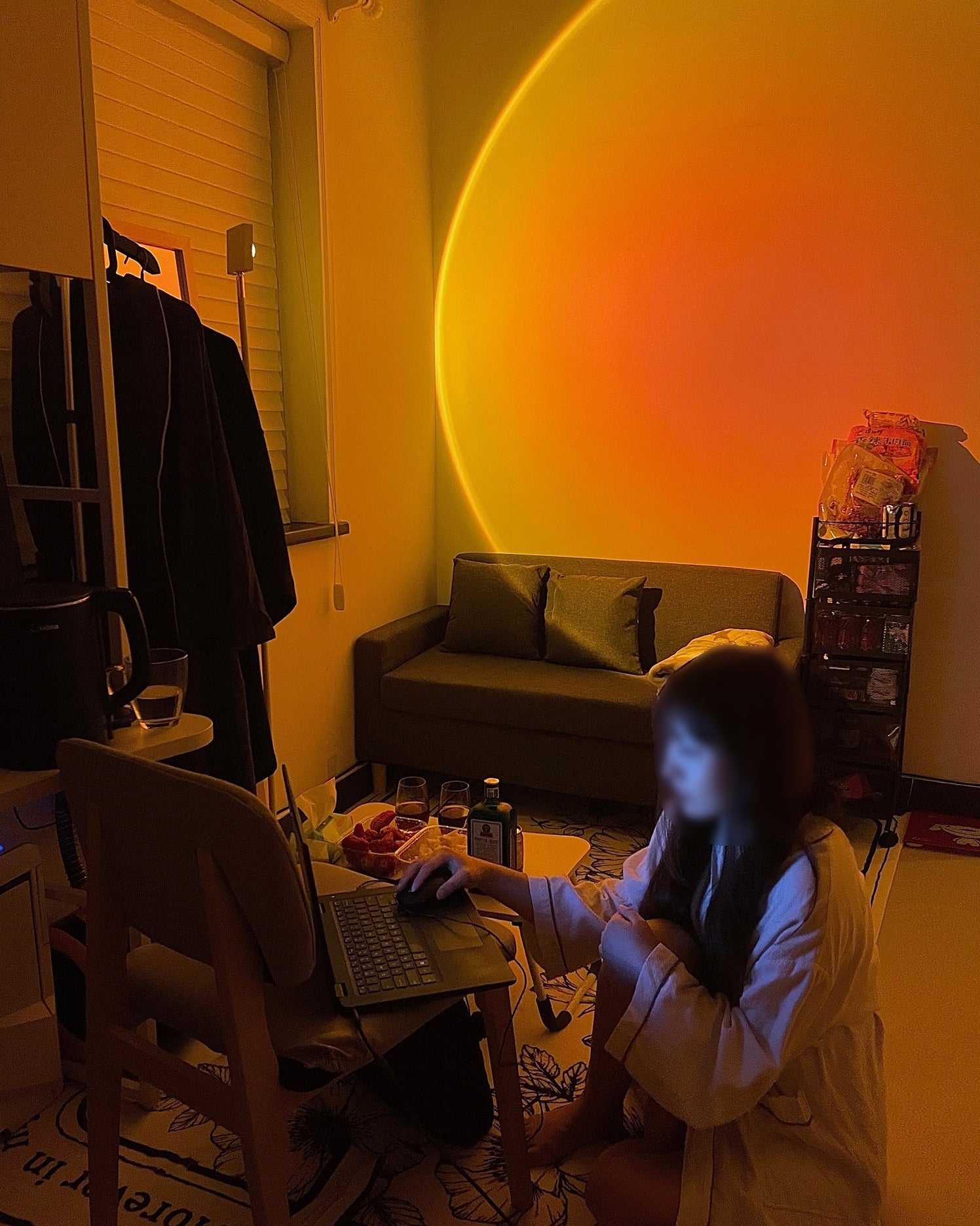 Frendorf | LED Kleurenprojector Vloerlamp | Minimalistisch Halo Licht Effect