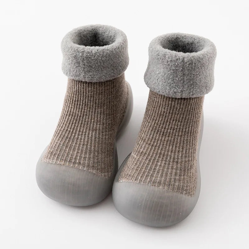 Warme veiligheid β Rutschfesten sokken schoenen voor peuters
