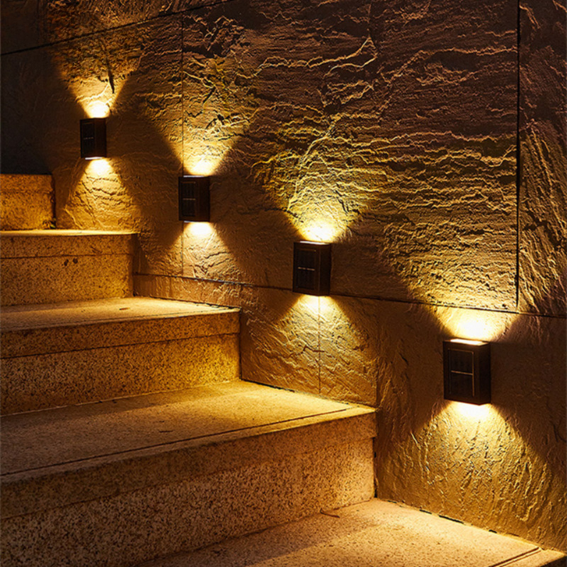 LuxeSolar Elegante LED Wandlamp | Duurzame zonne-energie met automatische werking