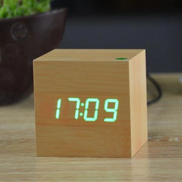 CubeDig - Digitale Tafelklok Voor Modern Interieur