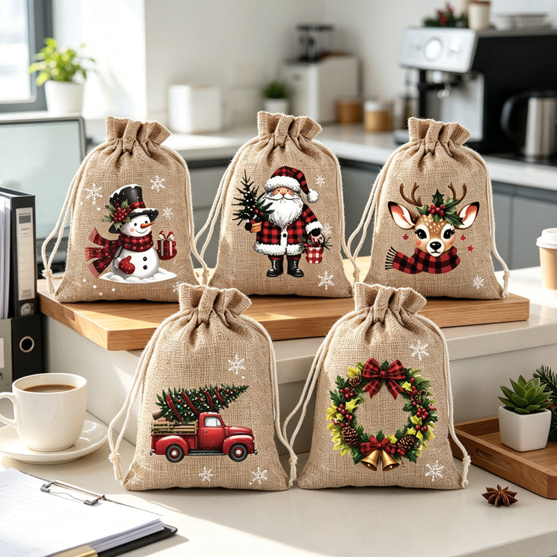 Kerstcadeautasjes met Trekkoord – Kerstman- en Rendiermotieven voor Cadeaus