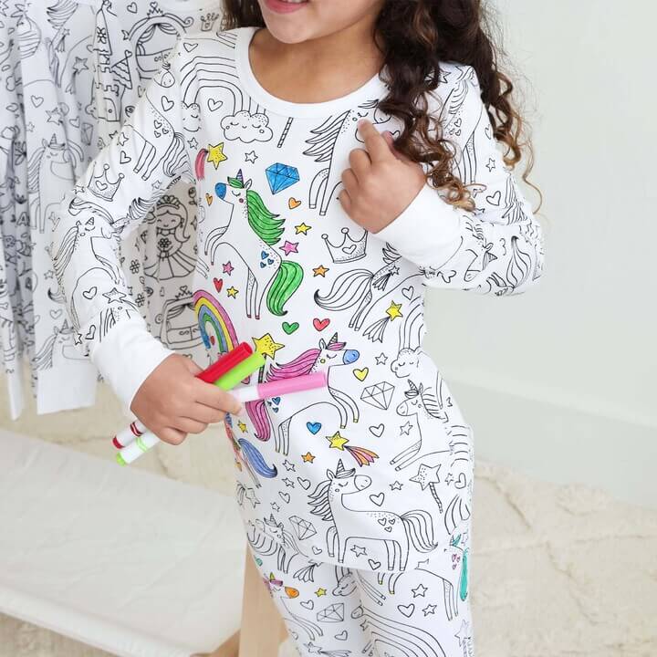 DreamPalette - Creatieve Bedtijd Kleding voor Kinderen