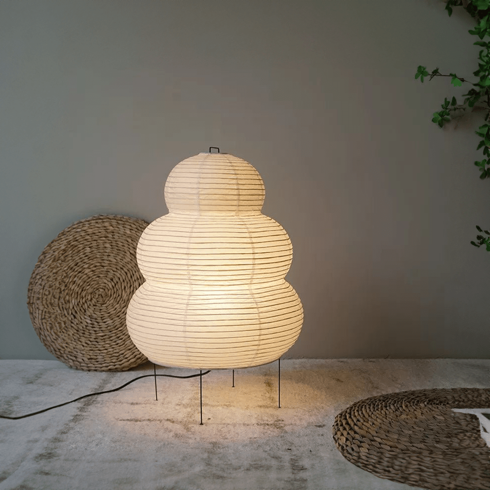 SabiGlow - Artistieke Wabi Sabi Rijstpapier Vloerlamp met Verstelbaar Statief