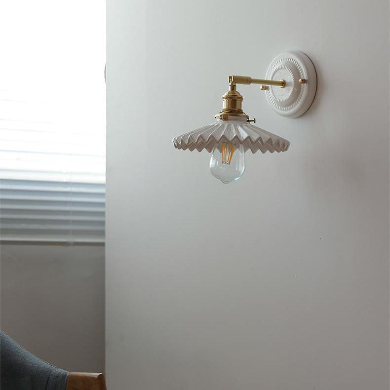 Vintage Japanse Keramiek Messing 1-Licht Wandlamp