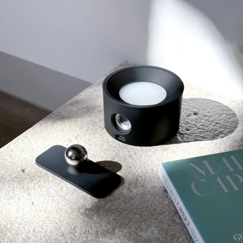 LuxeLumen Draadloze Dimbare LED Wandlamp | 360° draaibaar voor optimale verlichtingservaring