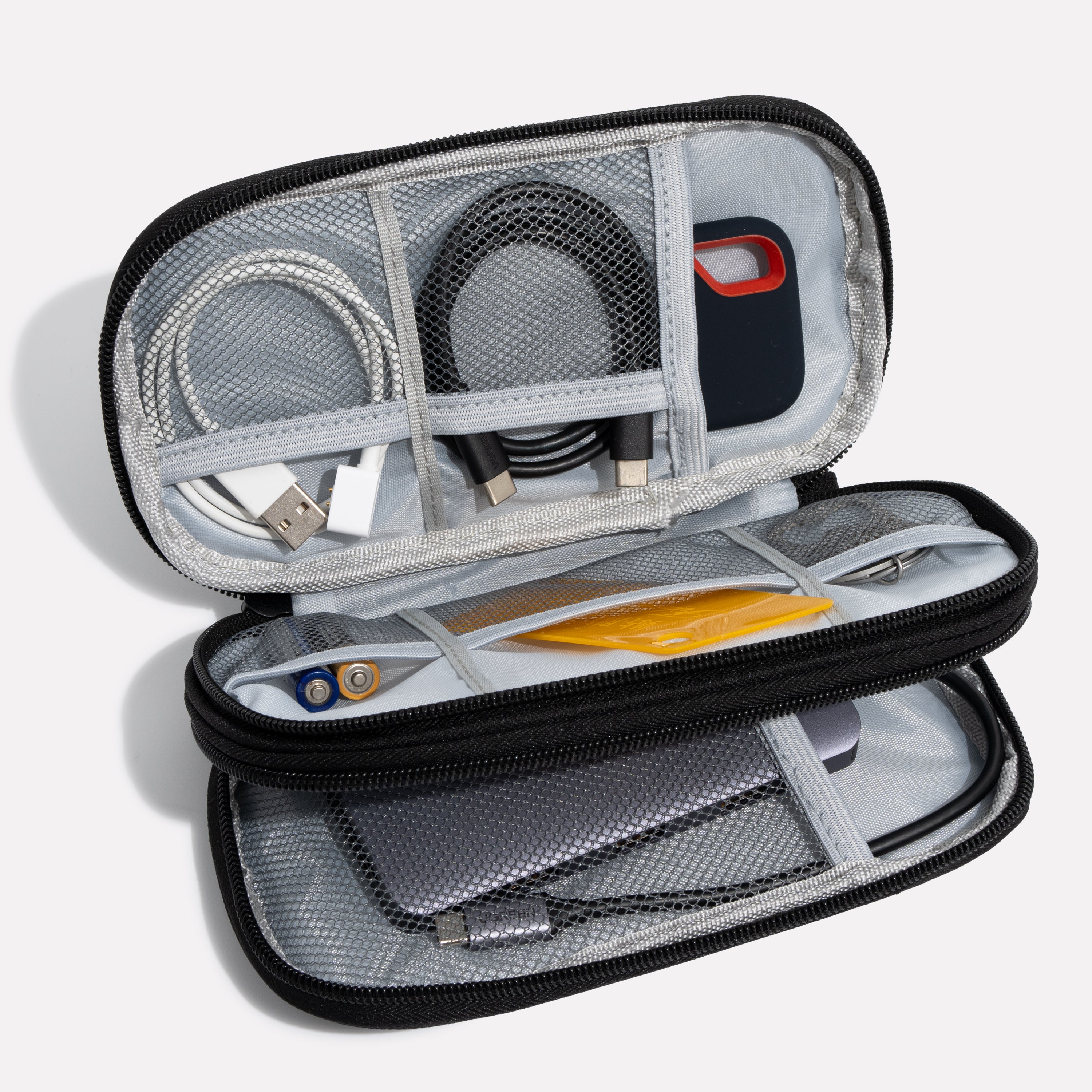 LuxorTech Elektronische Accessoire Organizer | Elegante oplossing voor orde en stijl