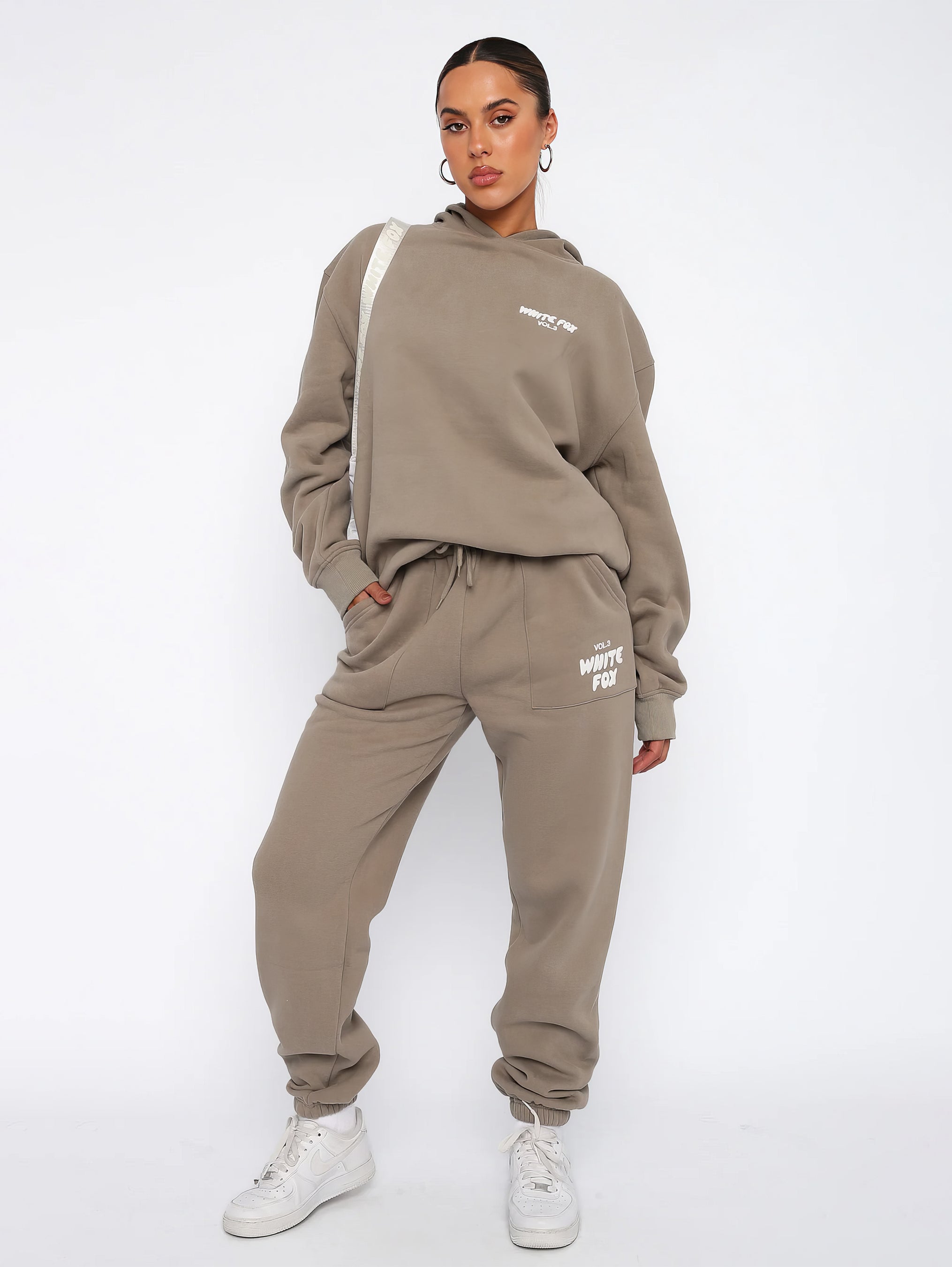 Vanio | Dames WhiteFox Trainingspak met Hoodie