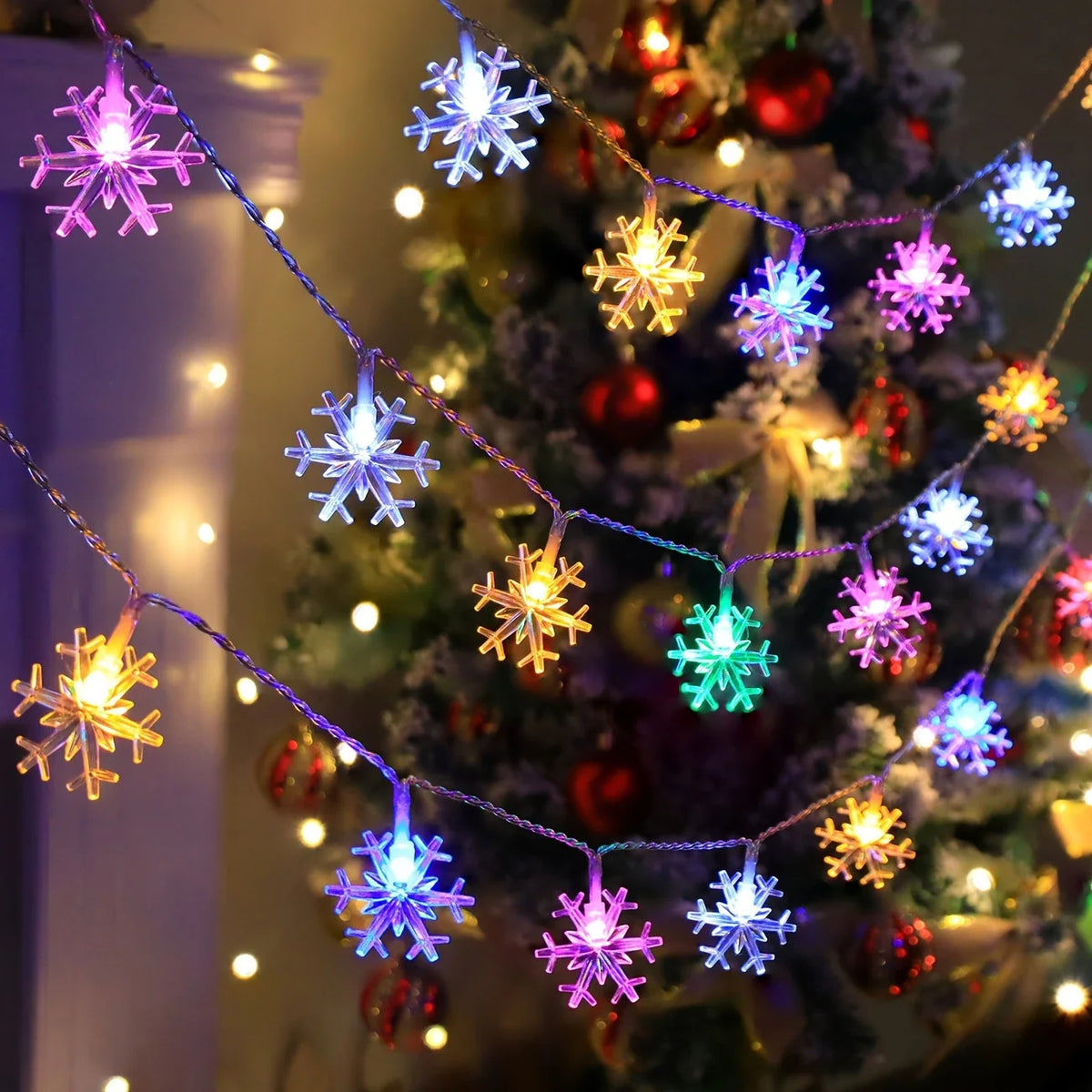 LED Kerstverlichting met Sneeuwvlokken – Warmwit of Kleurrijk Licht voor Binnen & Buiten