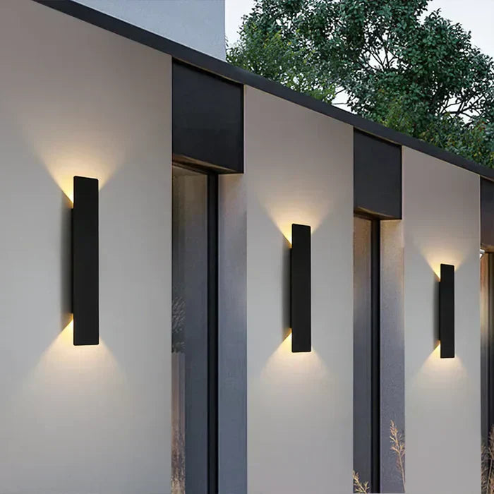 Weerbestendige Buitenwandlamp - Stormglow