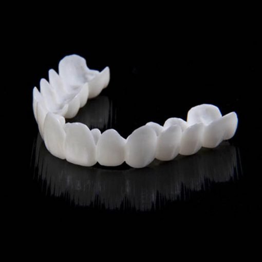 Snap-On Veneers Van NovaBright Creëer Snel, Natuurlijk Lijkende Glimlach Voor Boven- En Onderste Tanden