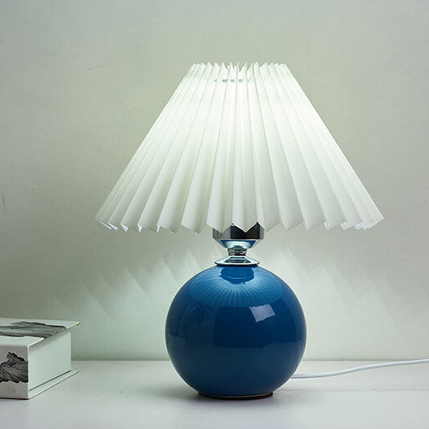 Nordic Ceramic Pleated Table Light | 1-Lamp