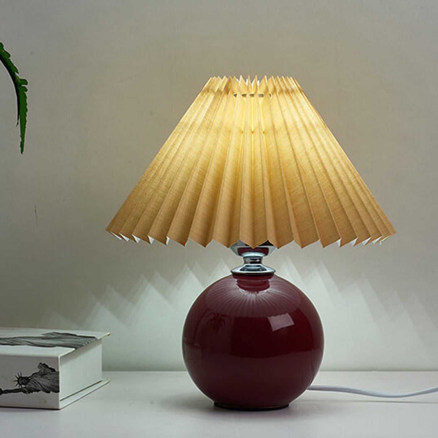 Nordic Ceramic Pleated Table Light | 1-Lamp
