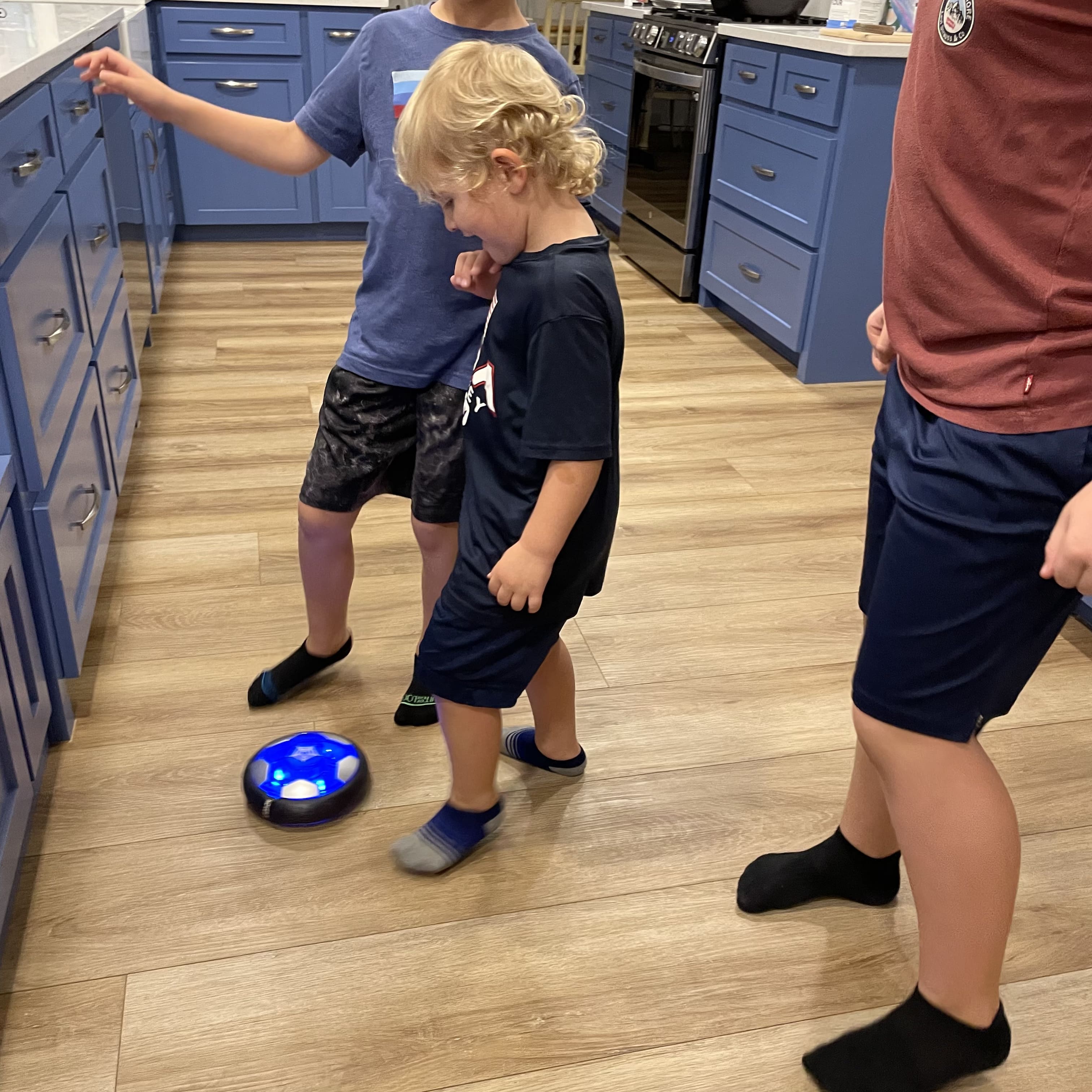 HoverKick elektrisch voetbalspeelgoed | interactief speelplezier voor kinderen binnenshuis