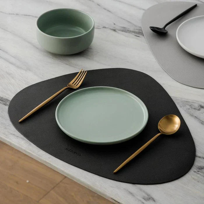 Minimalistisch bestek van roestvrij staal – Elegant in eenvoudig design