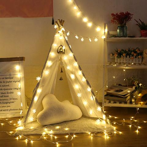 LED Kerstverlichting met Sneeuwvlokken – Warmwit of Kleurrijk Licht voor Binnen & Buiten