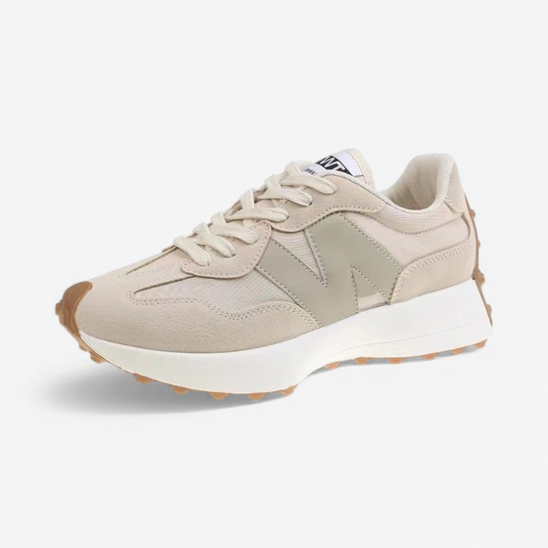Denis – Sneakers met veters, spitse neus en antislipzool